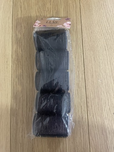 Set black hair - of,
